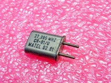 27.395 MHz , quartz crystal