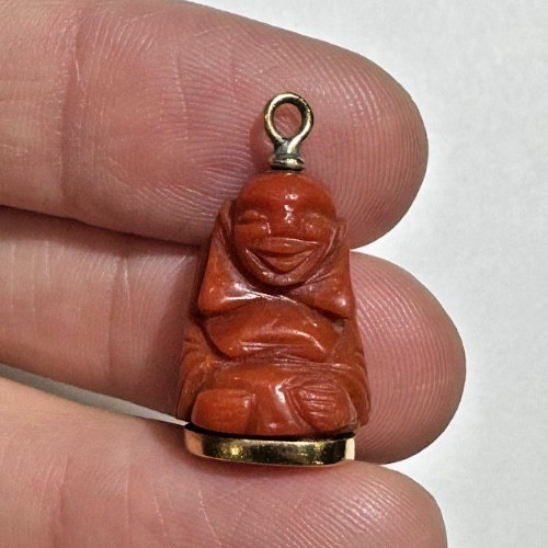Pendentif bouddha corail - pendentif,