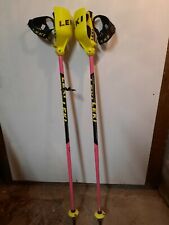 bâtons de ski droit leki WC sl 95cm rose avec dragonnes et protège main ouvert 