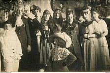 Photographie - Carte Photo - Jeunes déguisés - Carnaval - Déguisements - Pierrot