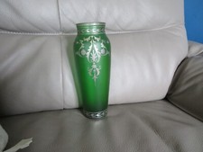 ancien vase en verre décor argent émaillé