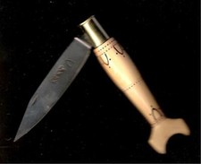 NONTRON  "queue de carpe" 11.5