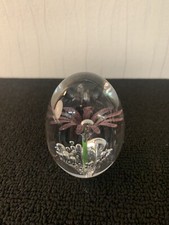 Presse papier œuf fleur en cristal Daum France