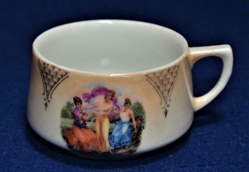Tasse café vintage richard - À,