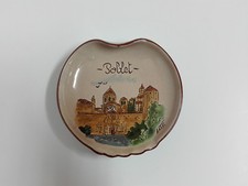 Assiette en terre cuite