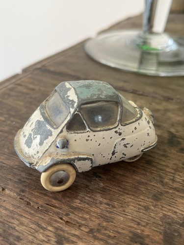 Quiralu isetta velam voiture - isetta,