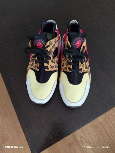 Nike huarache snkrs - huarache,