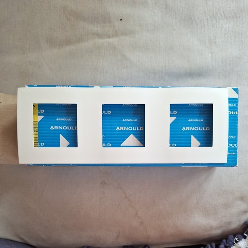 Arnould espace 60885 - 60885, –