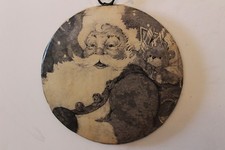 santa black and white tin