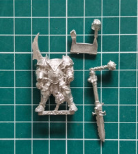 Warhammer old world seigneur - world:,