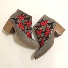 Jeffrey Campbell Size 10 Tan