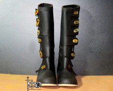 Bottes en cuir de pirate