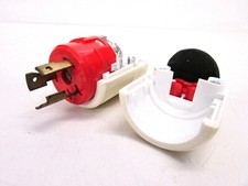 NOS! LEVITON TURNLOK PLUG 20