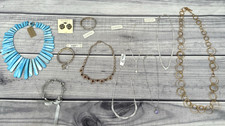 LOT OF MODERN COSTUME JEWELRY