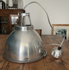 Grande Suspension BTC Original en métal argent très bon état 