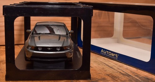 Ford mustang 2010 - ford,