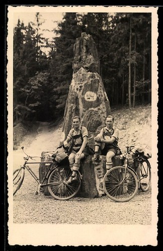 Carte postale deux hommes - , en