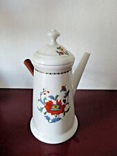 Grande chocolatière en porcelaine de Paris décor pavot.