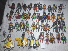 Lot de 40 personnages /