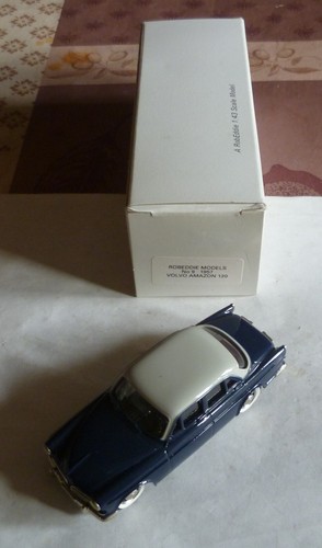 Robeddie models volvo amazon - models,