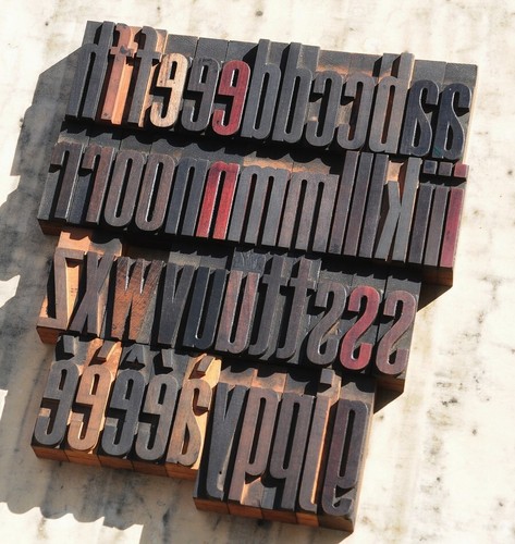 Anciens caractères - a-z,