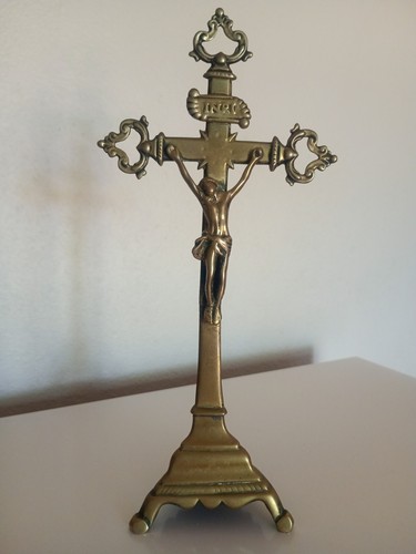 Crucifix tripode ancien - ancien, à
