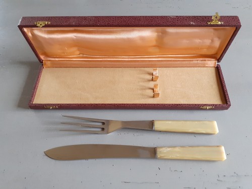 Ménagère anciens couverts