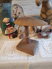 ANCIENNE FORME A CHAPEAUX  sur