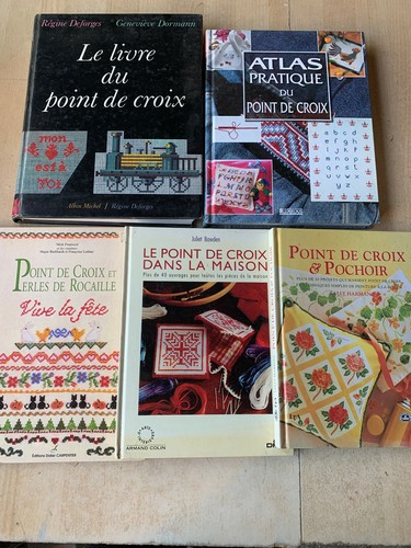 Lot livres sur point - le,