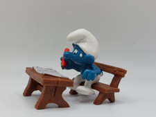 Figurine Schleich Schtroumpf - Schtroumpf Ecolier table et banc 1981