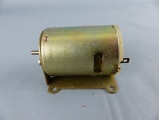Moteur MABUCHI FAT  12 V 24 V ?? pour diorama ou réseau train électrique