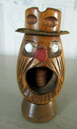 Ancien casse noix bois art - ancien,