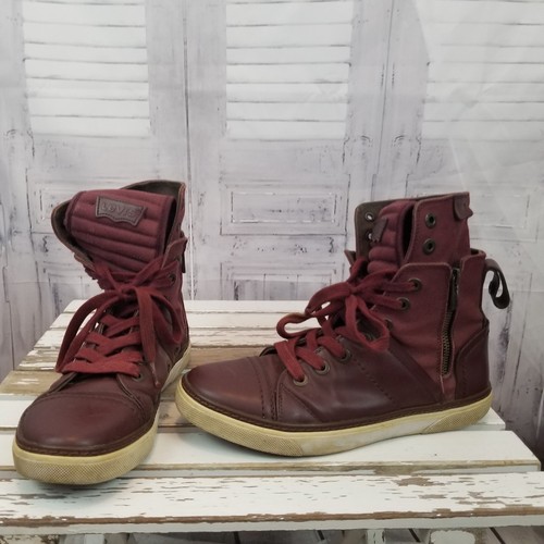 Levis mens flat sneakers