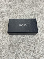 Petite Boite Vide Prada