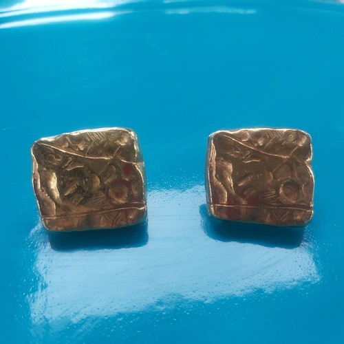 Boucle oreilles delphine - boucle,