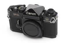 Canon F-1 Peinture Noire MONTRÉAL Jeux Olympiques 1976