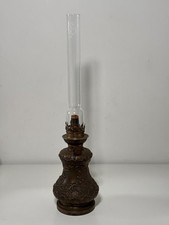 Lampe à pétrole ancienne