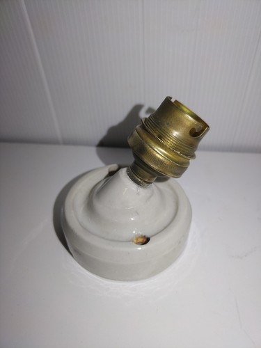 Ancienne applique porcelaine