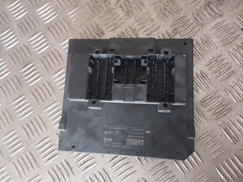 Boitier fusible audi a3 iii - -,
