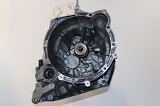 boîte à vitesse mecanique ford FOCUS I A trois volumes (DFW) XS4R7002FB 20059