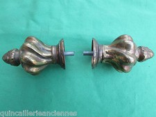 2 embouts "diamètre tringle