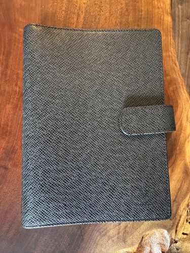 Louis vuitton r20423 taiga - louis,