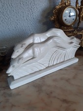 SCULPTURE EN CERAMIQUE CRAQUELE COURSE DE LEVRIERS STYLE ART DECO SIGNE SIEGL