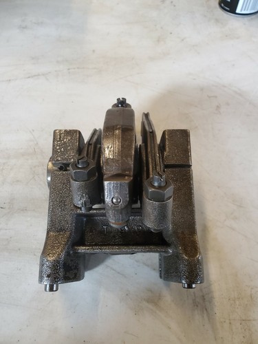 Bras bascule moteur cat c12 - ,
