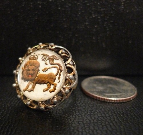 Vintage lion judah - lion, etched