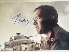 Tom Hanks Signé 8x10 Photo En Person. Contrasté Imperméable Forêt