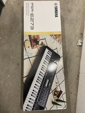Yamaha PSR-E273 Clavier  61
