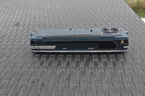 Caisse loco bb67000 - loco,