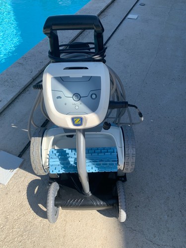 Robot piscine zodiac - robot,