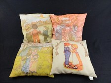 Lot x4 ancien coussins vintage style SARAH KEY - HOLLY HOBBIE - 1980